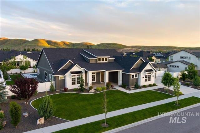 8355 W Mirror Pond Dr, Boise, ID